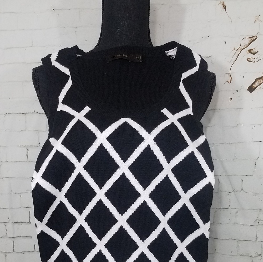 Limited sweater vest